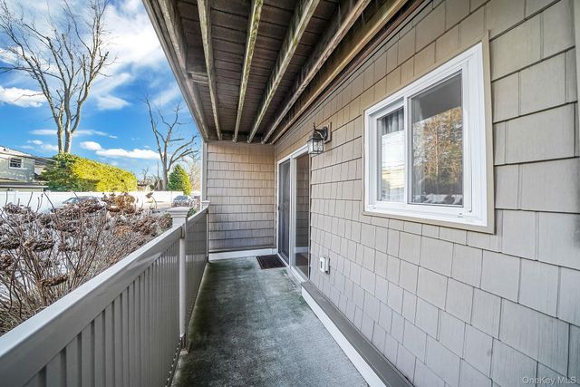 365 Route 111 A2, Smithtown, NY 11787