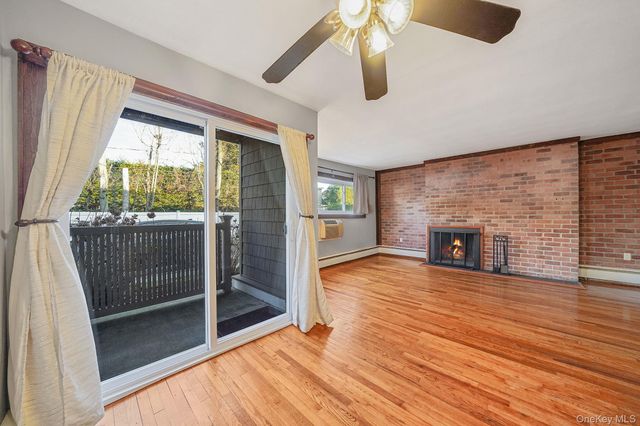 365 Route 111 A2, Smithtown, NY 11787