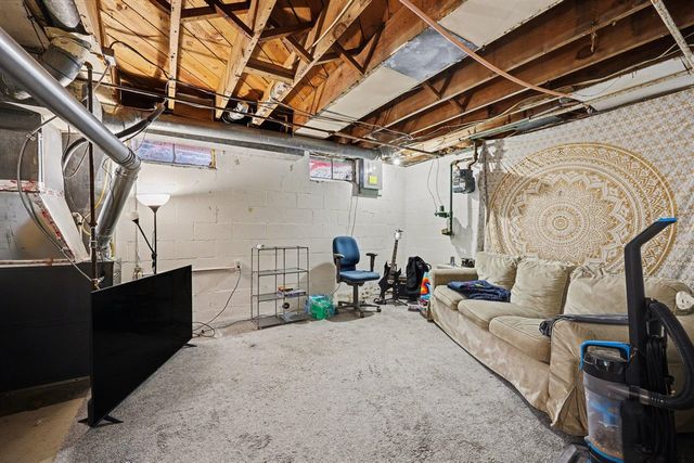 1945 Galewood Avenue, Wyoming, MI 49509