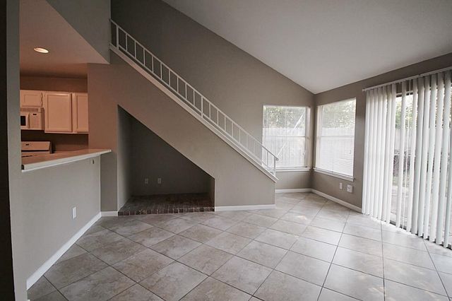 12026 Kleinmeadow Drive, Houston, TX 77066