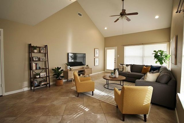 12026 Kleinmeadow Drive, Houston, TX 77066