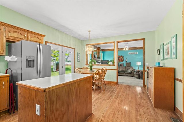 802 Courtland Court, Belton, MO 64012