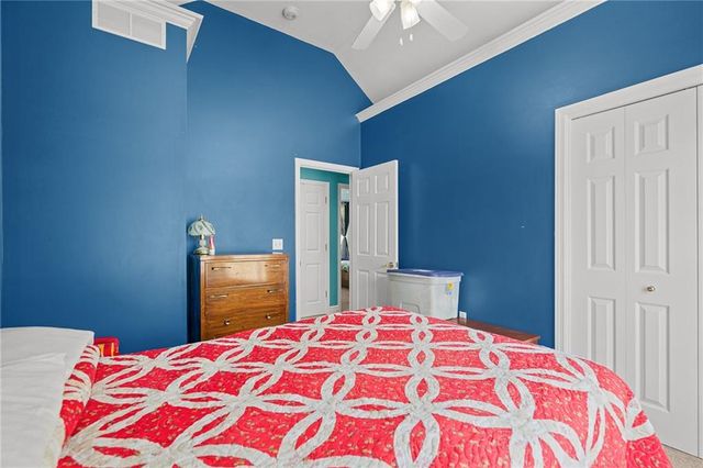 802 Courtland Court, Belton, MO 64012