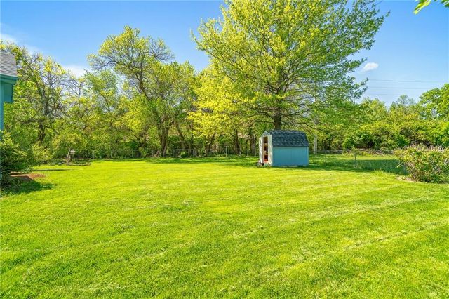 802 Courtland Court, Belton, MO 64012