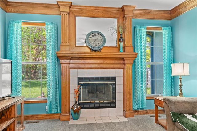 802 Courtland Court, Belton, MO 64012