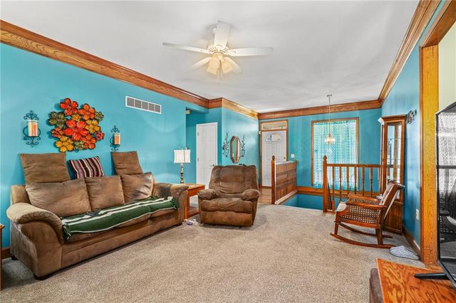 802 Courtland Court, Belton, MO 64012