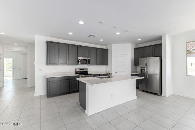 24166 W HILTON Avenue, Buckeye, AZ 85326