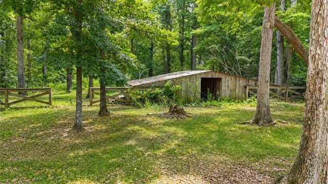 2363 Rat Kinney Road, Statham, GA 30666