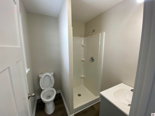 2135 Old Canton Pike, Cadiz, KY 42211