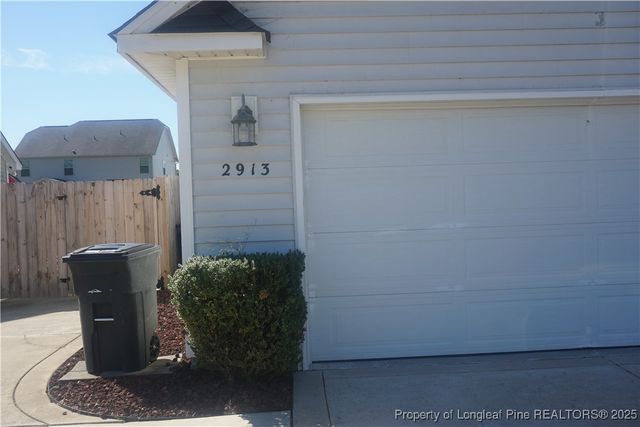 2913 Aristocrat Lane, Fayetteville, NC 28306