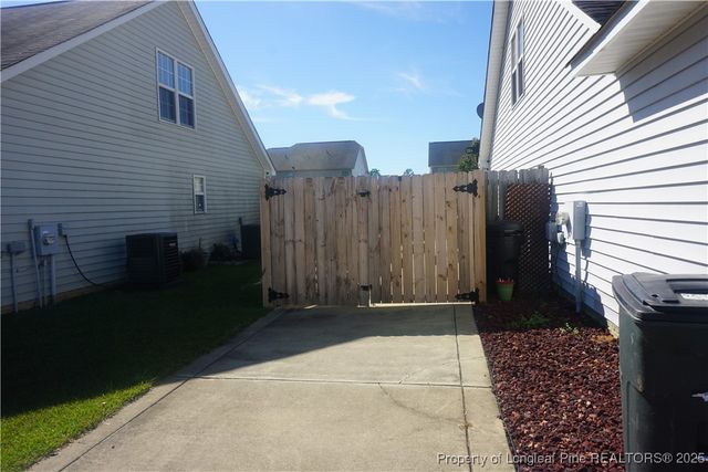 2913 Aristocrat Lane, Fayetteville, NC 28306