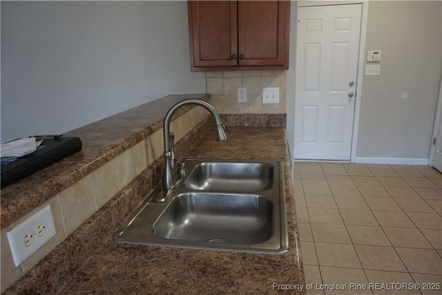 2913 Aristocrat Lane, Fayetteville, NC 28306