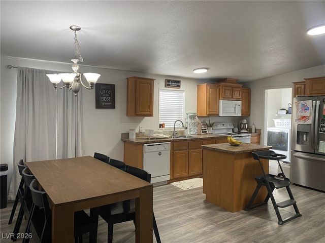 672 Murry Street, Ely, NV 89301