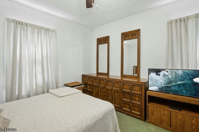 430 Myrtle Ave, Roselle Park Boro, NJ 07204