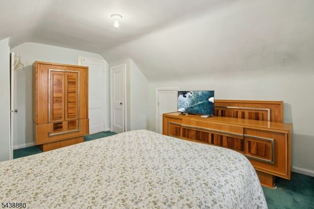 430 Myrtle Ave, Roselle Park Boro, NJ 07204