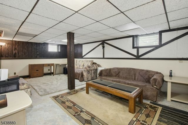 430 Myrtle Ave, Roselle Park Boro, NJ 07204