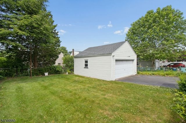 430 Myrtle Ave, Roselle Park Boro, NJ 07204