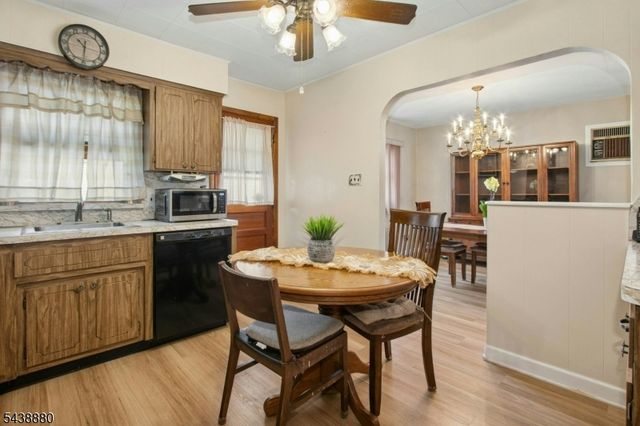 430 Myrtle Ave, Roselle Park Boro, NJ 07204