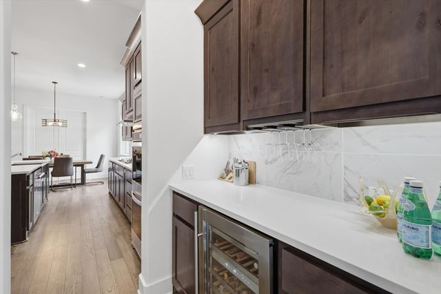 2020 Grey Bark Street, Fort Worth, TX 76008