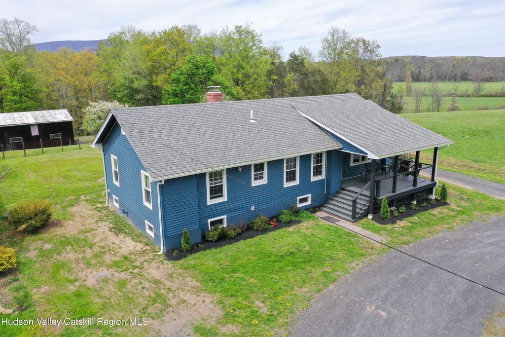 2005 Old Kings Highway, Saugerties, NY 12477