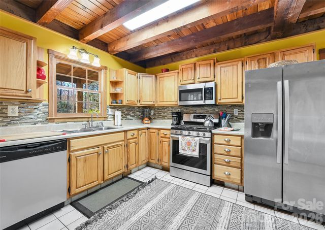 24 Wood Lake Drive, Fairview, NC 28730