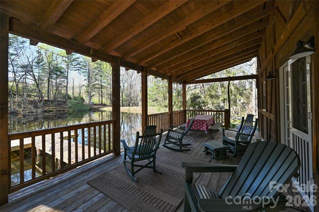 24 Wood Lake Drive, Fairview, NC 28730