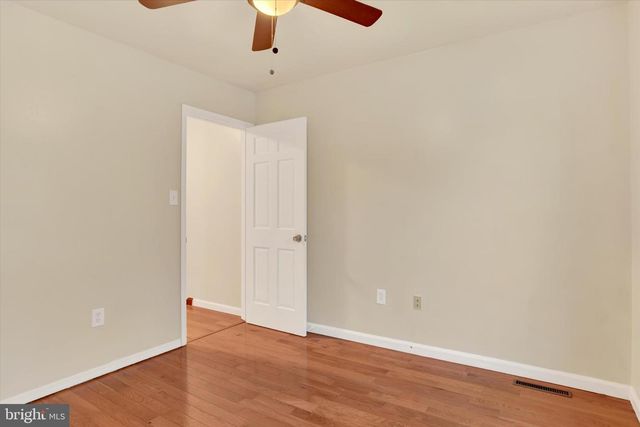 3801 BRYTTON LN, Harrisburg, PA 17110