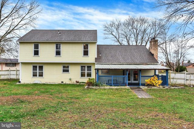 3801 BRYTTON LN, Harrisburg, PA 17110