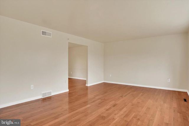 3801 BRYTTON LN, Harrisburg, PA 17110