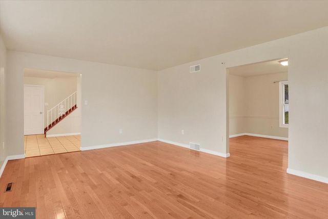 3801 BRYTTON LN, Harrisburg, PA 17110