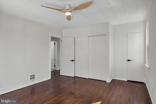 113 E OLIVE ST, Westville, NJ 08093