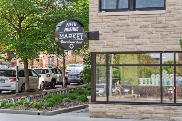 645 N 1st Street 305, Minneapolis, MN 55401