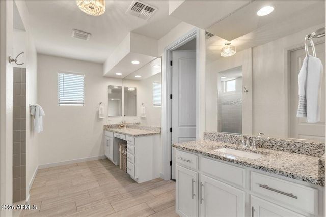 2914 E LOS GATOS Drive, Phoenix, AZ 85050