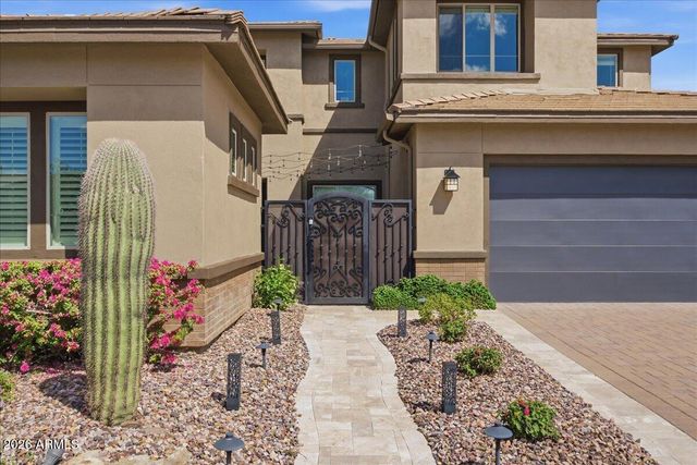 2914 E LOS GATOS Drive, Phoenix, AZ 85050