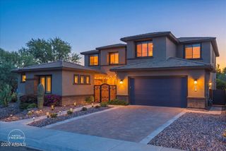 2914 E LOS GATOS Drive, Phoenix, AZ 85050