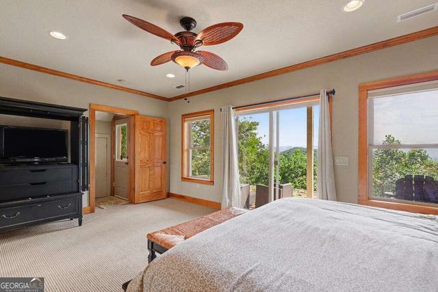 575 Longview Drive, Hayesville, NC 28904