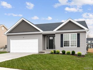 373 Winding Bluffs Court, Fenton, MO 63026