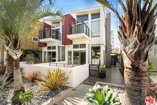 852 10th Street 4, Santa Monica, CA 90403