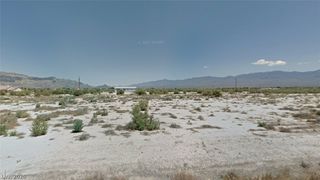 1390 Geofrey Street, Pahrump, NV 89060