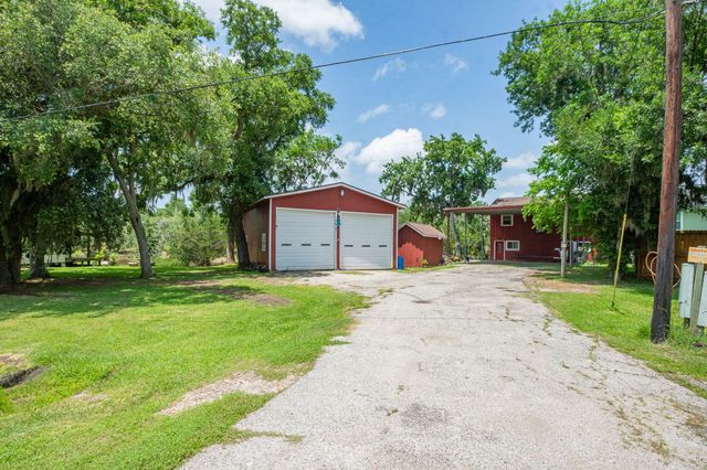 6842 County Road 659, Brazoria, TX 77422