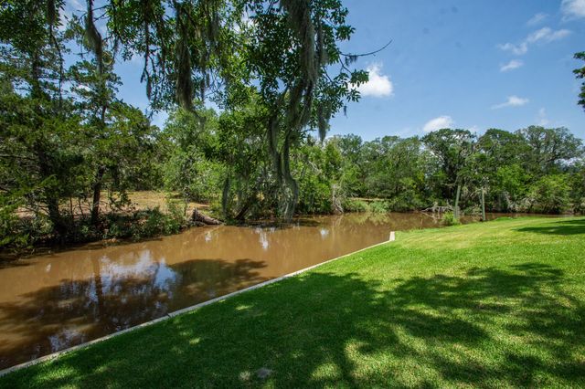 6842 County Road 659, Brazoria, TX 77422
