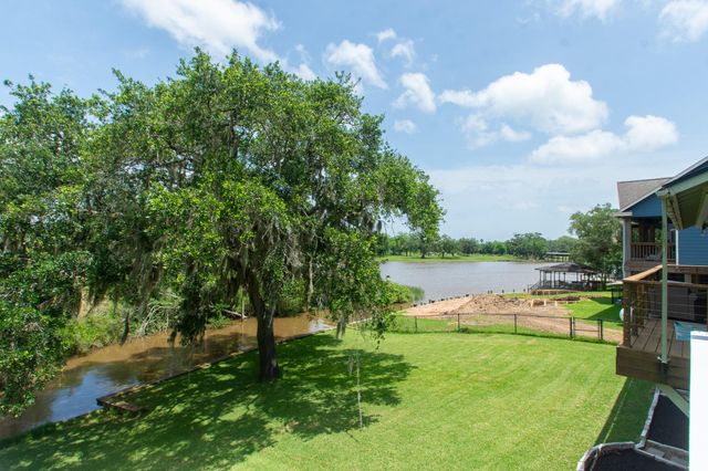 6842 County Road 659, Brazoria, TX 77422
