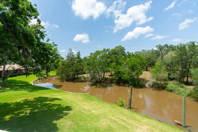 6842 County Road 659, Brazoria, TX 77422