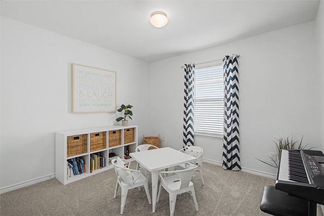 2729 Ryder Lane, Aubrey, TX 76227