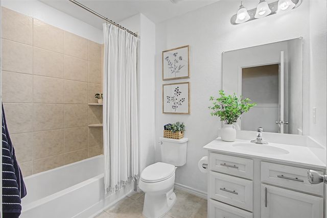 2729 Ryder Lane, Aubrey, TX 76227