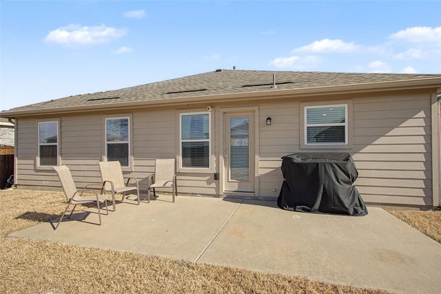 2729 Ryder Lane, Aubrey, TX 76227