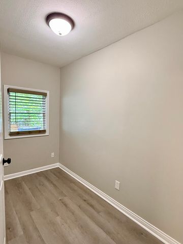 186 Eddie Street, Lexington, KY 40508