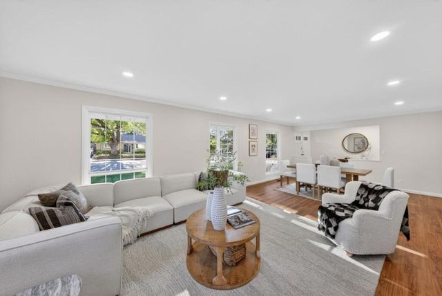 3397 Ivan Way, Mountain View, CA 94040