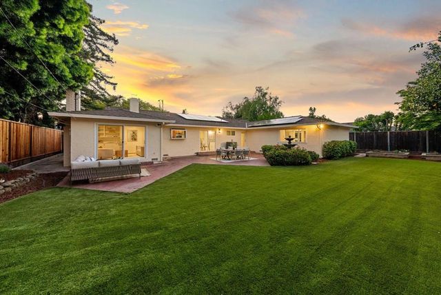 3397 Ivan Way, Mountain View, CA 94040