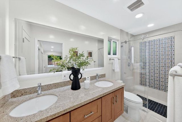 3397 Ivan Way, Mountain View, CA 94040